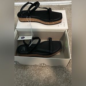 Women’s Sandals
